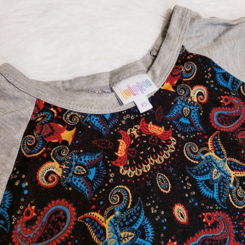๐ท3/$10 Lularoe Randy top - Picture 4 of 5
